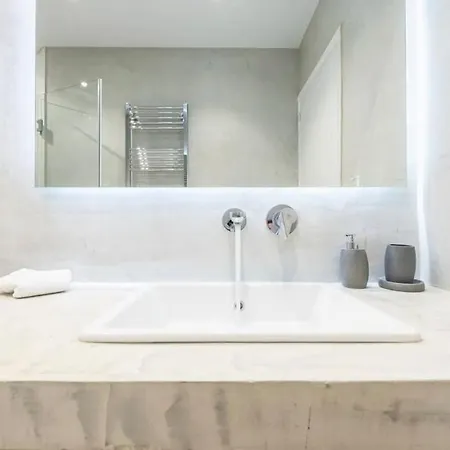 Syntagma H&b Apartment